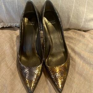 Stuart Weitzman IW72174 snakeskin metallic pumps Leather sole pumps